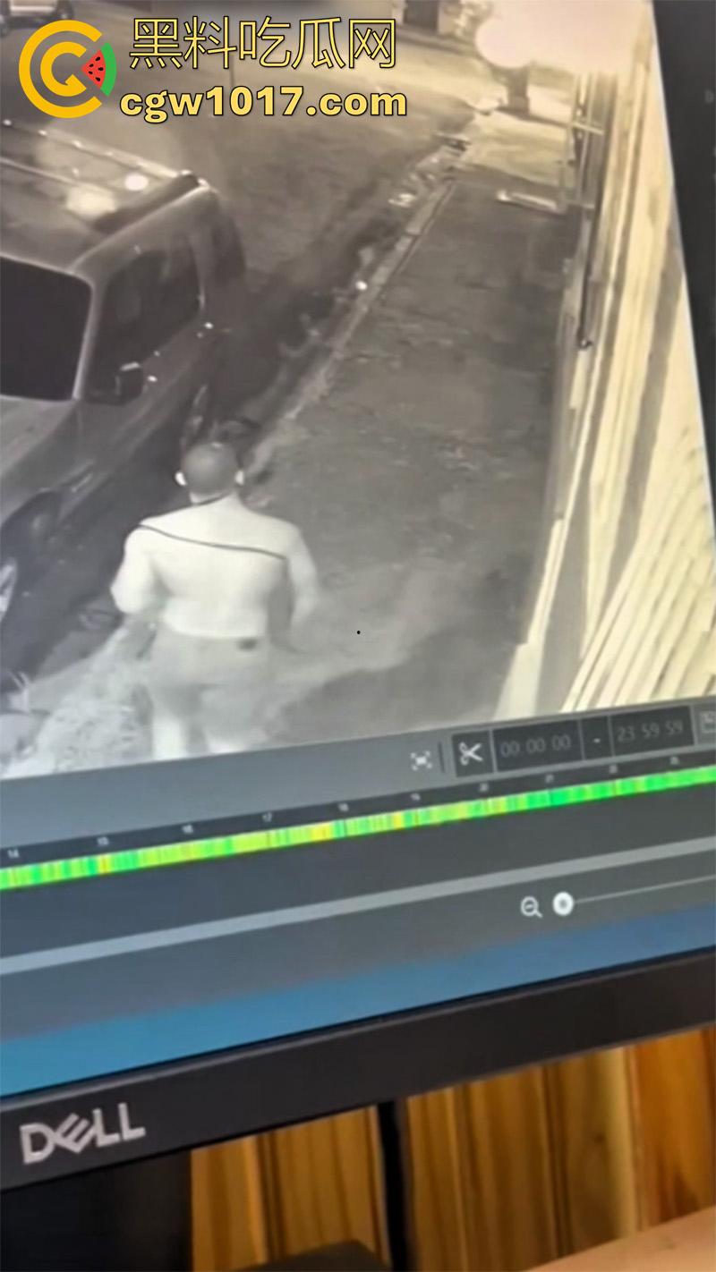 躺着把自己吊死了？男子嗑药后精神失常，跑到街边扯下电线，本以为是偷电线的，结果竟是上吊自杀！-4