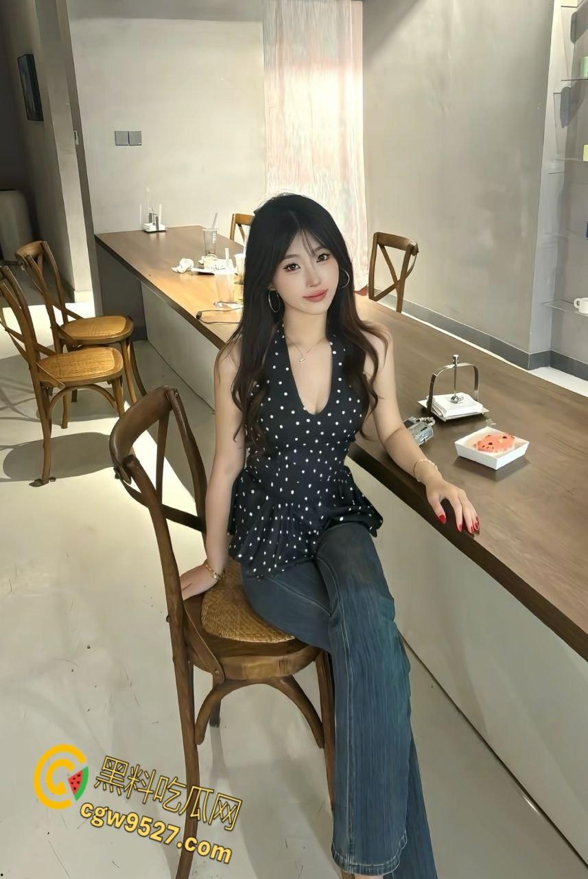 河北经贸大学校花【刘一宁】，情趣女仆蒙眼口交，户外楼道口交，清纯少女被调教成极品小母狗 ！-3