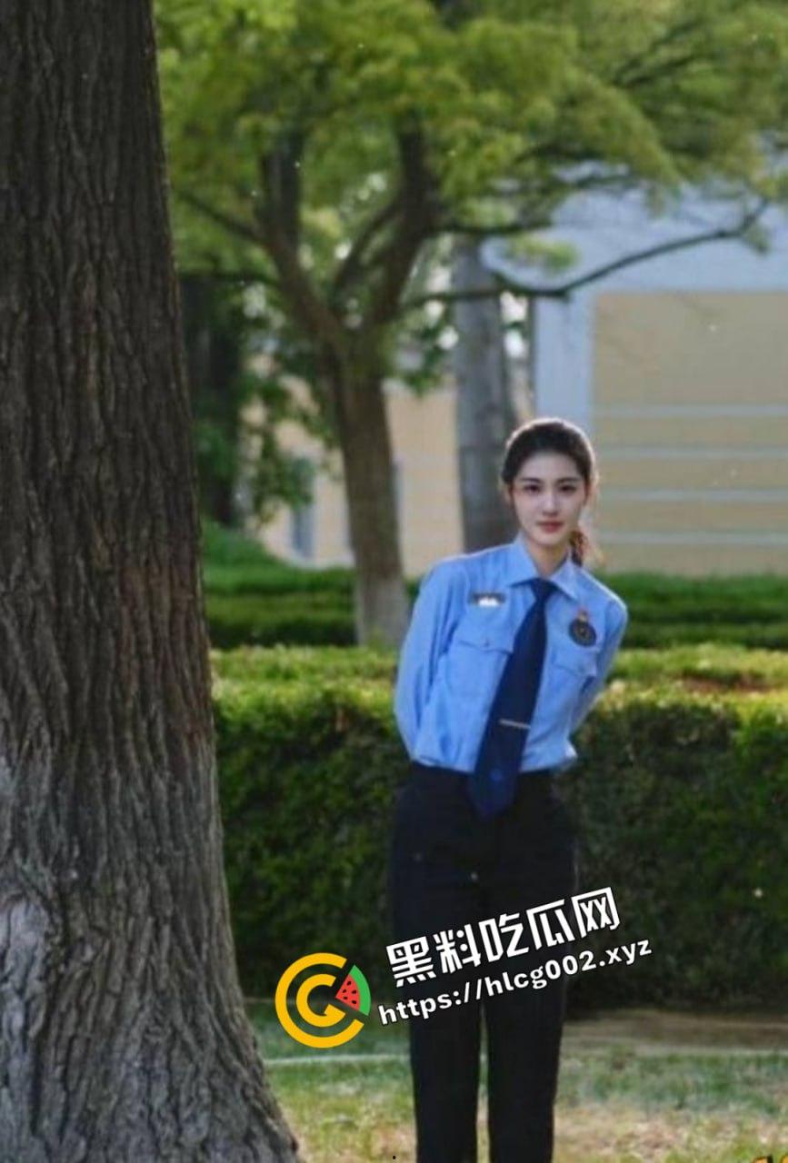 最美警花张津瑜的接班人『李雨涵』沦为富人玩物！身材绝佳叫声淫荡 视频流出！-2