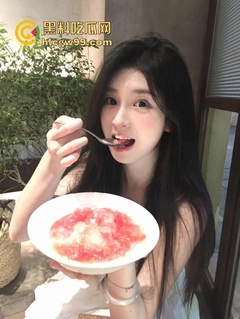 情人节酒店渔网夜大战!福州反差女大学生【张瑜】过节与男友约操不停填满抽插骚逼!惨遭外泄独家流出-4