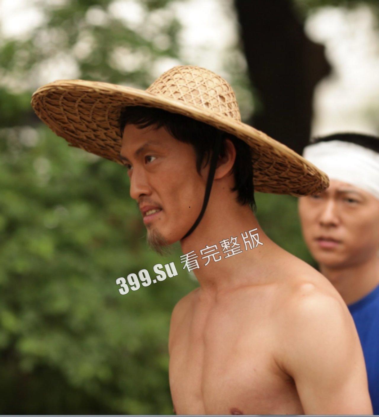 东北往事之黑道风云20年第17集2分14秒开始   近十年国产尺度的巅峰两分钟  海柱法师名场面就出自这部电视剧-3