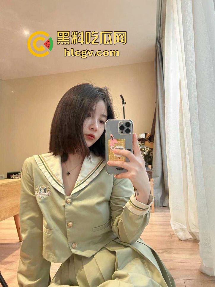 赣州师范科技学院【杨佳静】翻车！校内反差婊堪比再世潘金莲，一双玉臂千人枕，半点朱唇万人尝！-5