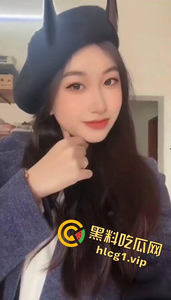 长沙大三校花林薇薇惨遭渣男报复！被甩后怀恨在心，前男友曝光珍藏私密短片引发热议！-5