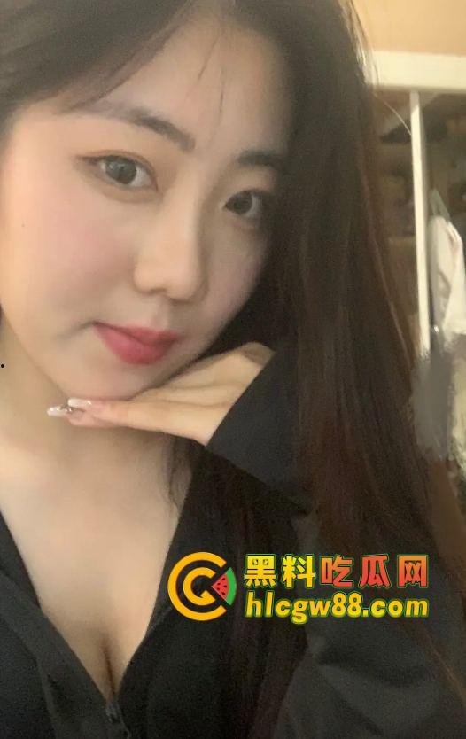 浙江农林骚婊『李妙云』醉奸开苞拍片爽爆，兼职卖原味骚货恶心炸，分手留视频投稿操她脸！-4