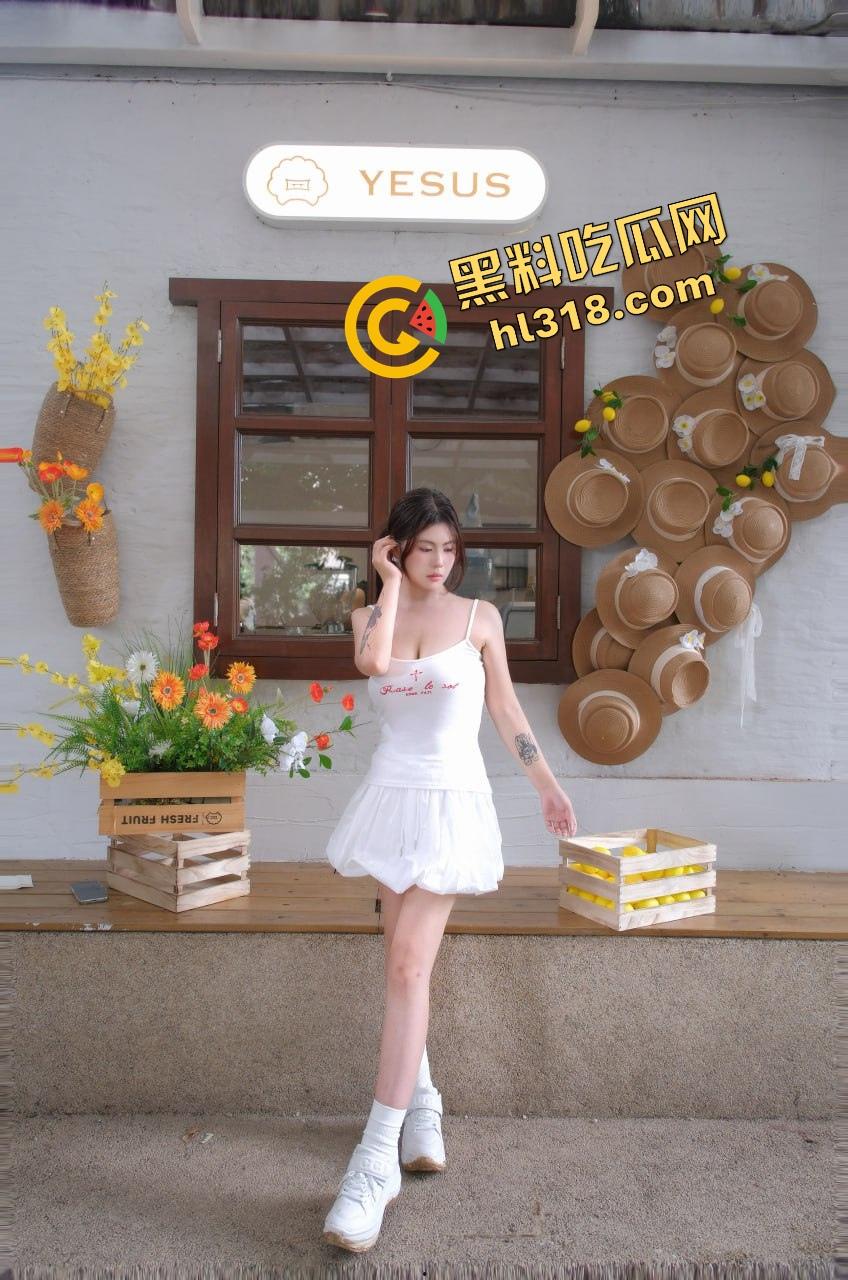 什么叫移动打炮？饥渴御姐车厢激战，一路搭讪一路摸，厕所偷情全程抓紧扶手，谁还在意终点是哪？-1