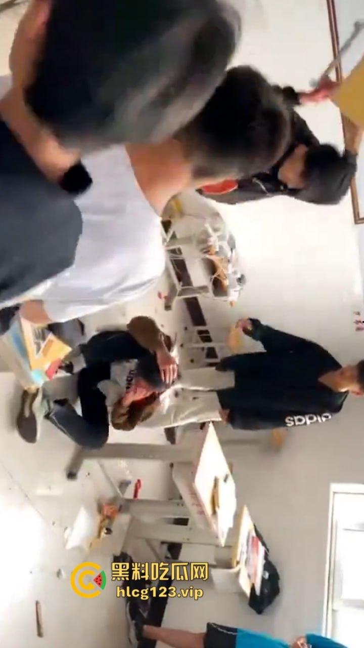 校园阴影！河南鹤壁技师学院暴力血腥打人视频传出  恶魔必须曝光！！！-6