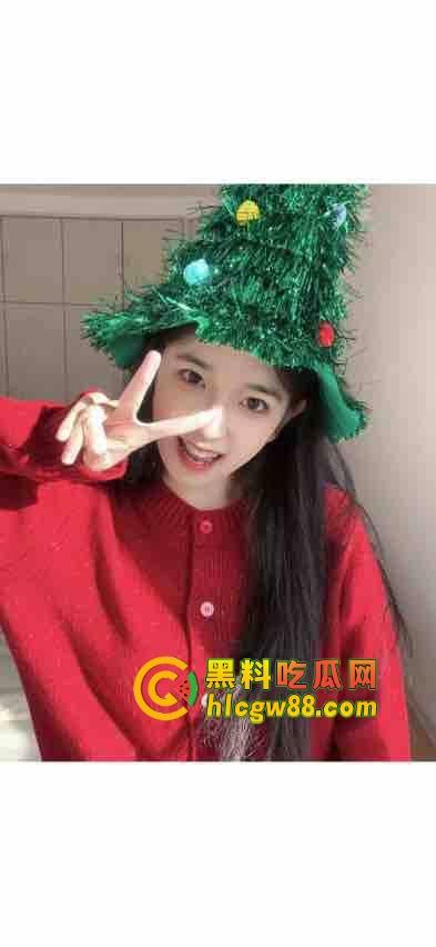 不懂就问，舍友开门就操女友，是憋疯了不管不顾，还是故意让我旁观刺激他们的变态癖好？-5