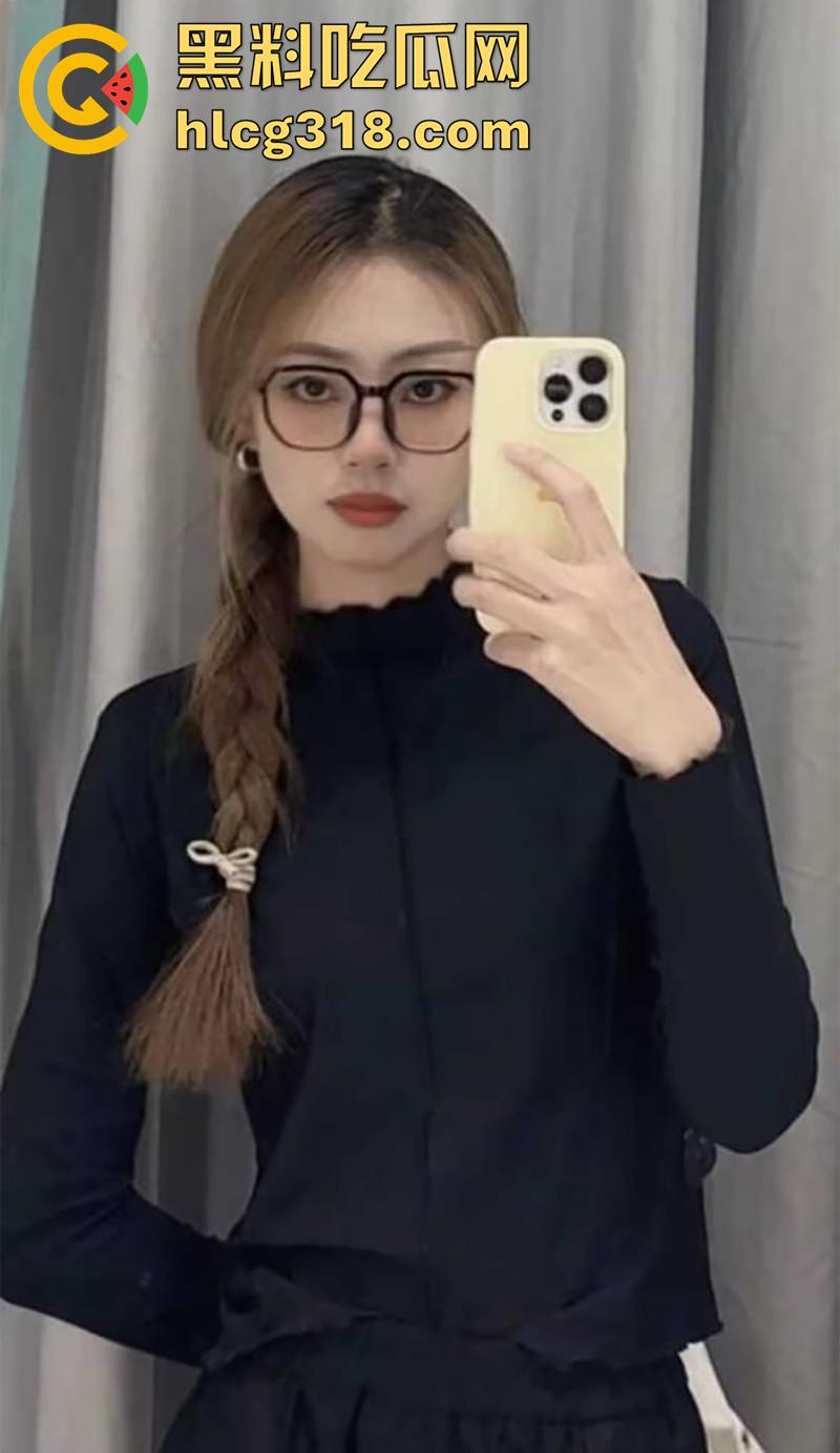 眼镜长腿舞蹈生【苏慧文】，酒店约炮大屌体育生，激情口爆后入骑乘，这妹子臀形真漂亮啊！-2