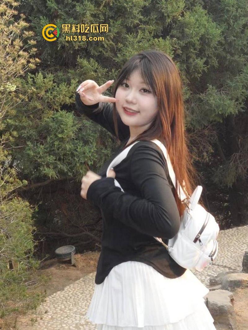 山西财经大学【郭盈盈】自慰视频流出，丰满巨乳与顶级巨臀，微胖尤物上演极致的诱惑！-2