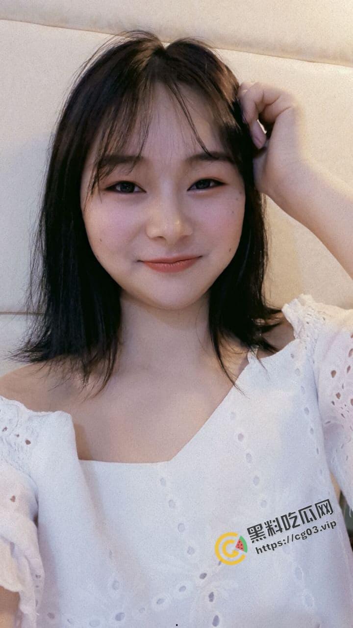 裸贷 借贷宝最新逾期 江苏苏州市 虎丘区康佳花园【张圣兰】海量生活照，裸舞，自慰，各种姿势手持身份证 视频流出-9