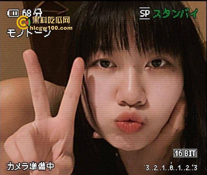 合肥大学【王文婷】性爱视频遭男友曝光，平时嫌男友脏，背地里给炮友口得香！-3