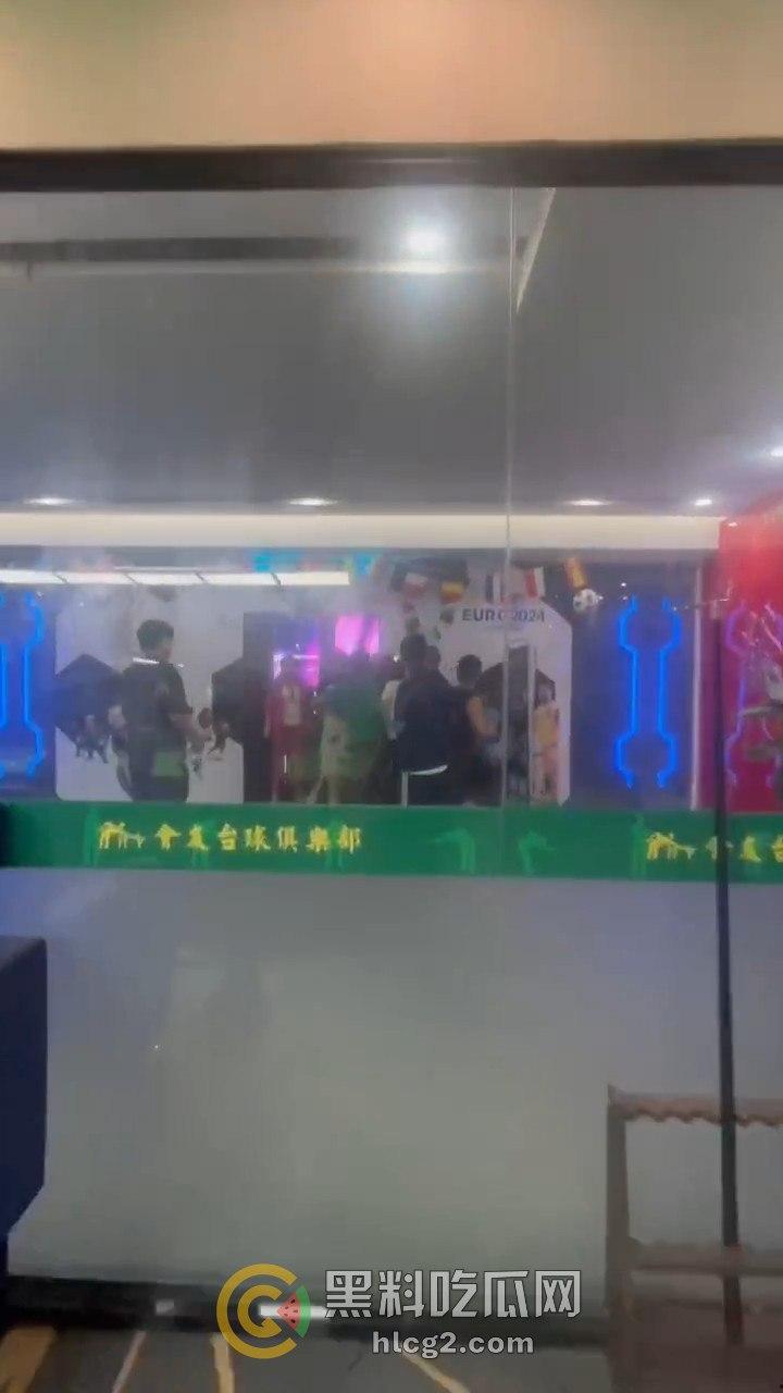 上海捉奸现场曝光！视频与聊天记录全程直播，背叛真相震撼揭晓-9