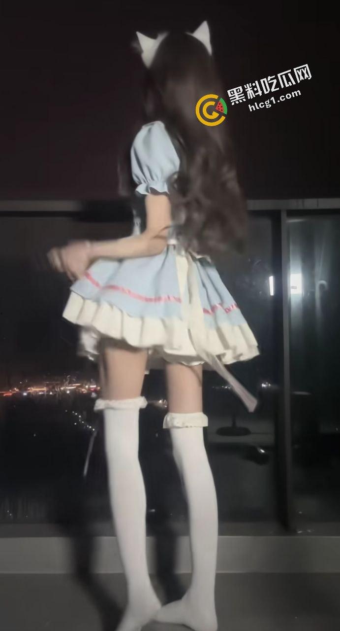 抖音40万粉丝网红『小冉』已黑化 下海约炮金主大哥 定制大尺度性爱视频流出-6