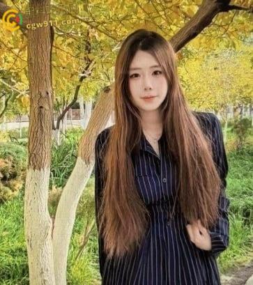 辽宁科技大学【刘雅惠】，清纯学生妹被富二代包养随意玩弄，异地视频洗澡自慰，夹住头疯狂口交颜射一脸 ！-2