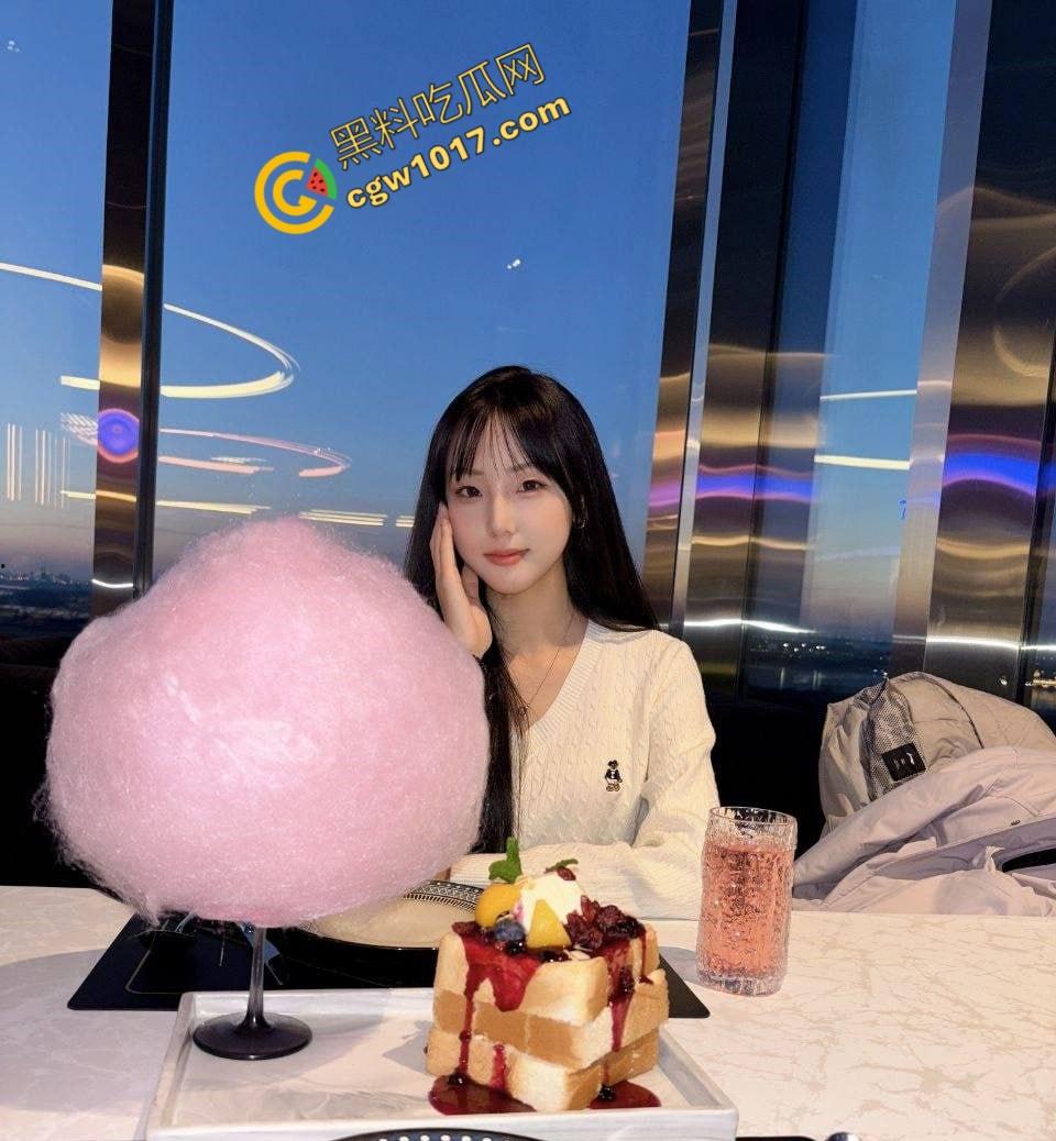 广州花都饥渴少妇【陈丽】公司聚餐醉酒后性欲大发,宿舍与男实习生激情偷欢!-1