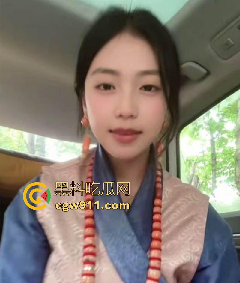 外表甜美内藏骚火，粉嫩三点，约炮高颜值清纯学妹【徐艺】全程露脸猛插，淫语连篇，简直骚到没边！-1