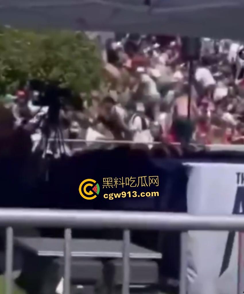 特朗普盟友【查理·科克】枪击惨死犹他谷大学！FBI全城搜捕抓住LGBTQ老人，特朗普下令全国半旗致哀！-4