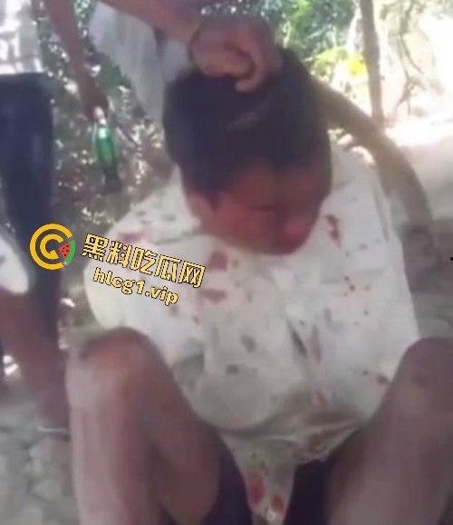 缅甸妙瓦底军阀虐待人质视频曝光，男子被殴打至面目全非，血迹斑斑的恐怖真相！-9