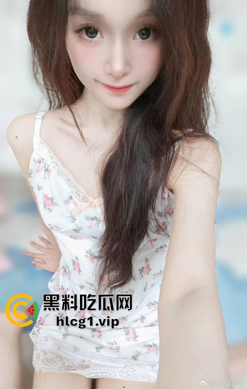 瓜友泪目投稿：05年前女友竟在学校卖B，为钱售卖玩炮机视频，自己都不知道被绿多少次！-1