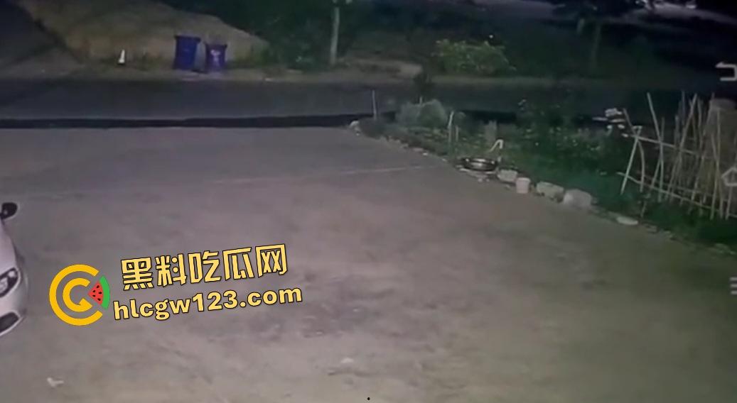 哥哥脑死亡后鬼魂偷物！车祸灵异事件，弟弟家中物品离奇失踪，找灵媒才知道是哥哥！-4