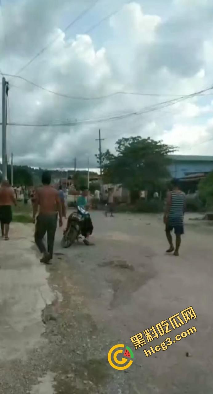 这是道德的沦丧还是人性的扭曲！缅军对贵概平民地带发生空袭 仰光和内比都爆发对腊戌战事的抗议！-8