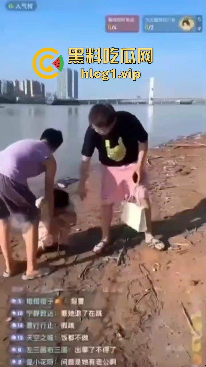 湘潭惊天骗婚案，五十岁大妈假冒身份骗婚二十岁小伙，荒唐谎言曝光，小伙被骗得团团转！-4