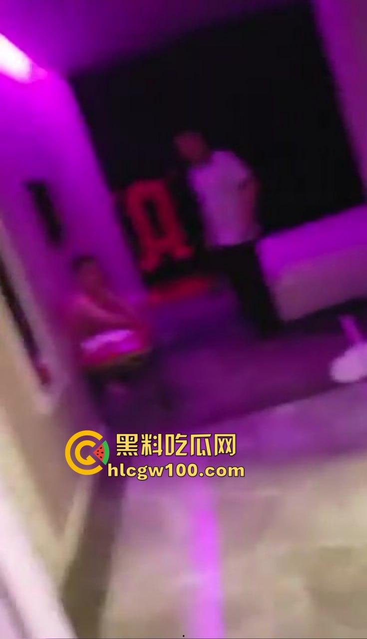 年底了群友嫖娼落网，狗又出来抓业绩，嫖个娼都成天条，这年头连你情我愿都得出事，兄弟们真是要小心了！-5