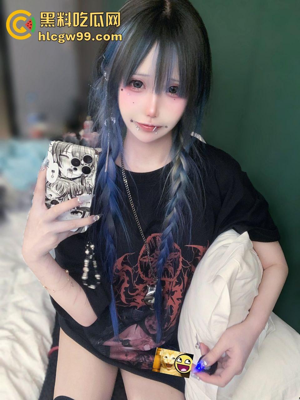 推特地雷系双马尾萝莉炸场，幼猫病猫高颜值白丝双飞，攻速3.0飞机场萝莉果然要靠双马尾才有东西抓！-10