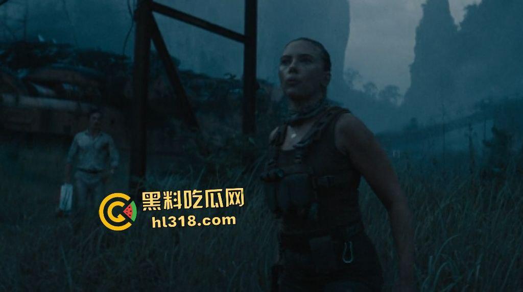 《侏罗纪世界:重生》恐龙禁岛血战精英小队揭秘惊天基因阴谋,泰坦龙的雷霆践踏,堪称2025年科幻巅峰!-8