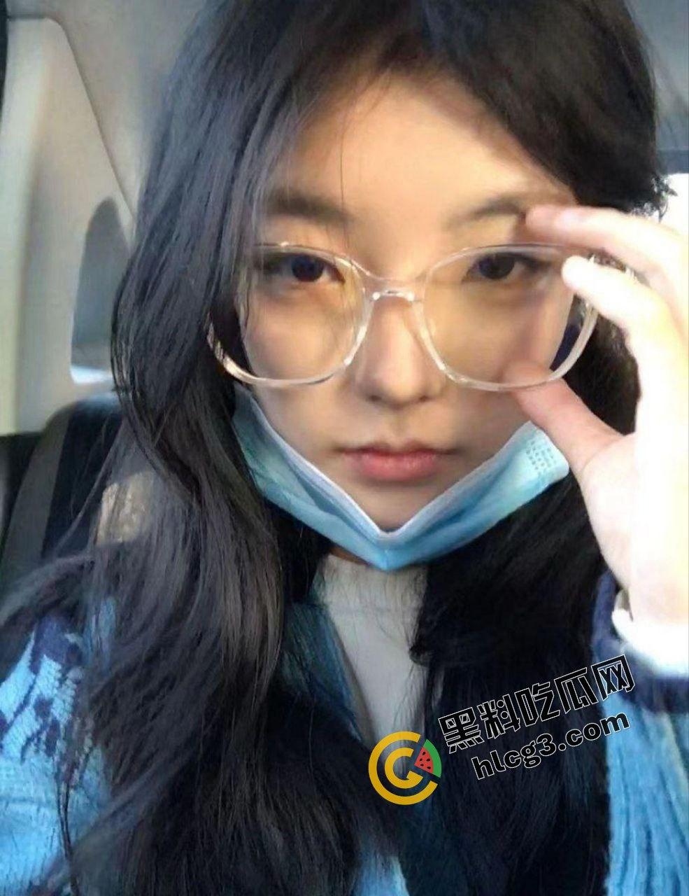 上海00年『叶蓉蓉』沦为金钱奴隶！清纯女神小萝莉与金主爸爸口交私拍曝光，男友心碎成绿帽侠！-14