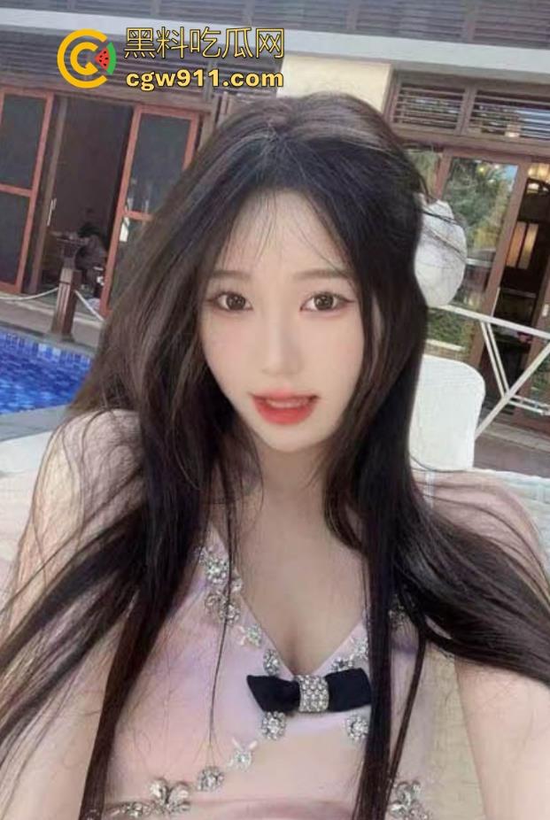 广西工商职业学院反差女大学生【林晓英】约炮调教视频曝光，女上位猛骑爽到叫爸爸，嫩穴紧裹棒身啪啪撞击！-3