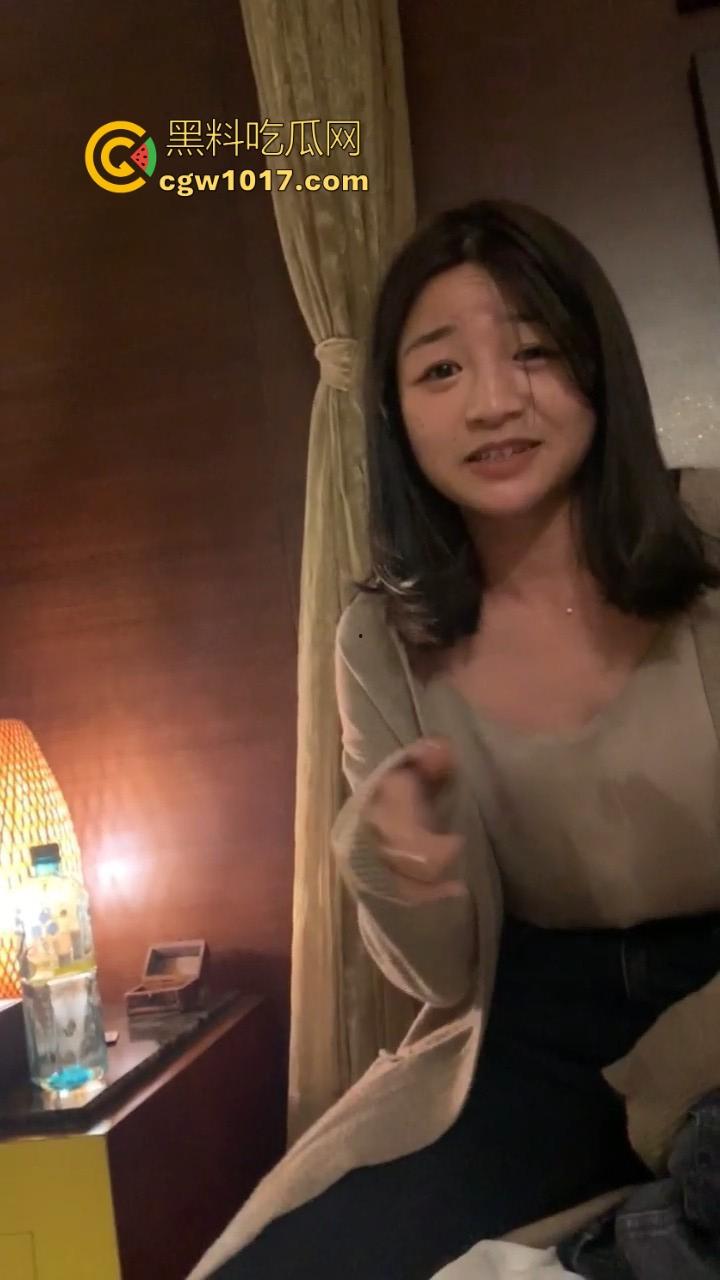 骚的不一定是小姐，还有可能是销售！半哄半骗灌醉到酒店，一晚上干了她无数次，原来这就是销冠！-1