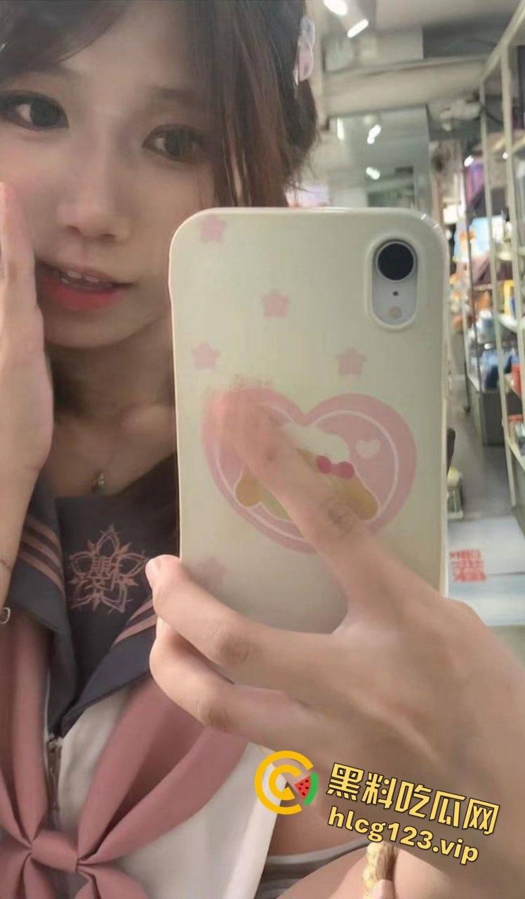 极品双马尾学生妹【欢欢】，甜美萝莉风格私下大反差！COS扮装直播裸舞让人把持不住！-14