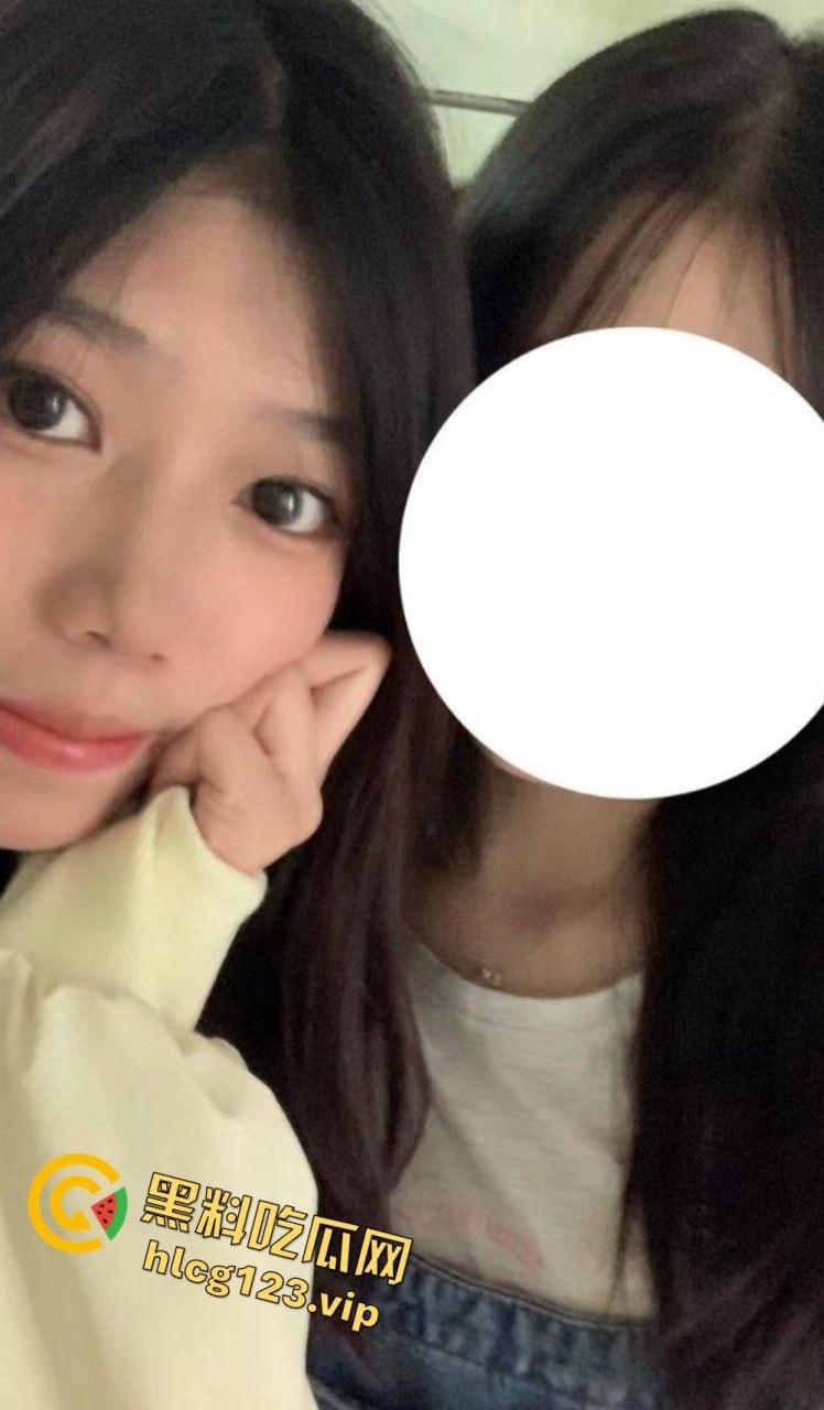 极品双马尾学生妹【欢欢】，甜美萝莉风格私下大反差！COS扮装直播裸舞让人把持不住！-21