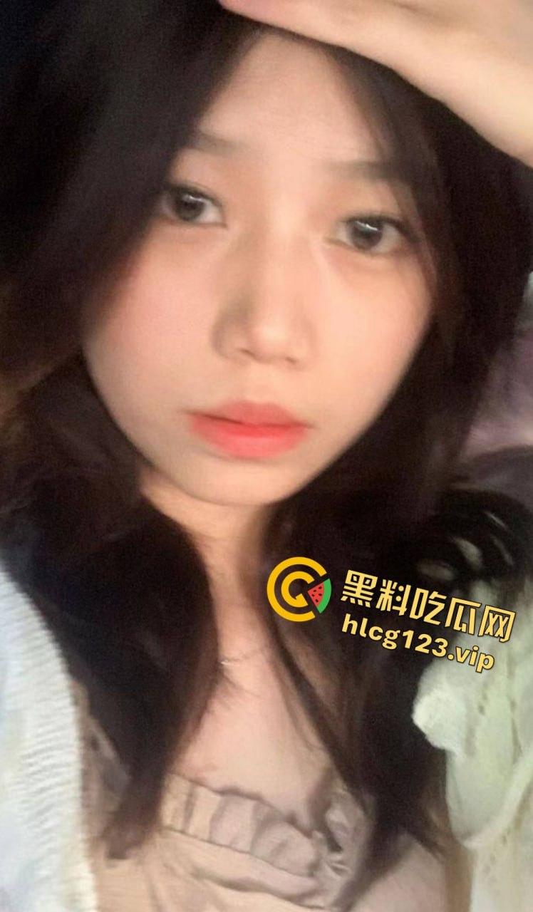 极品双马尾学生妹【欢欢】，甜美萝莉风格私下大反差！COS扮装直播裸舞让人把持不住！-26