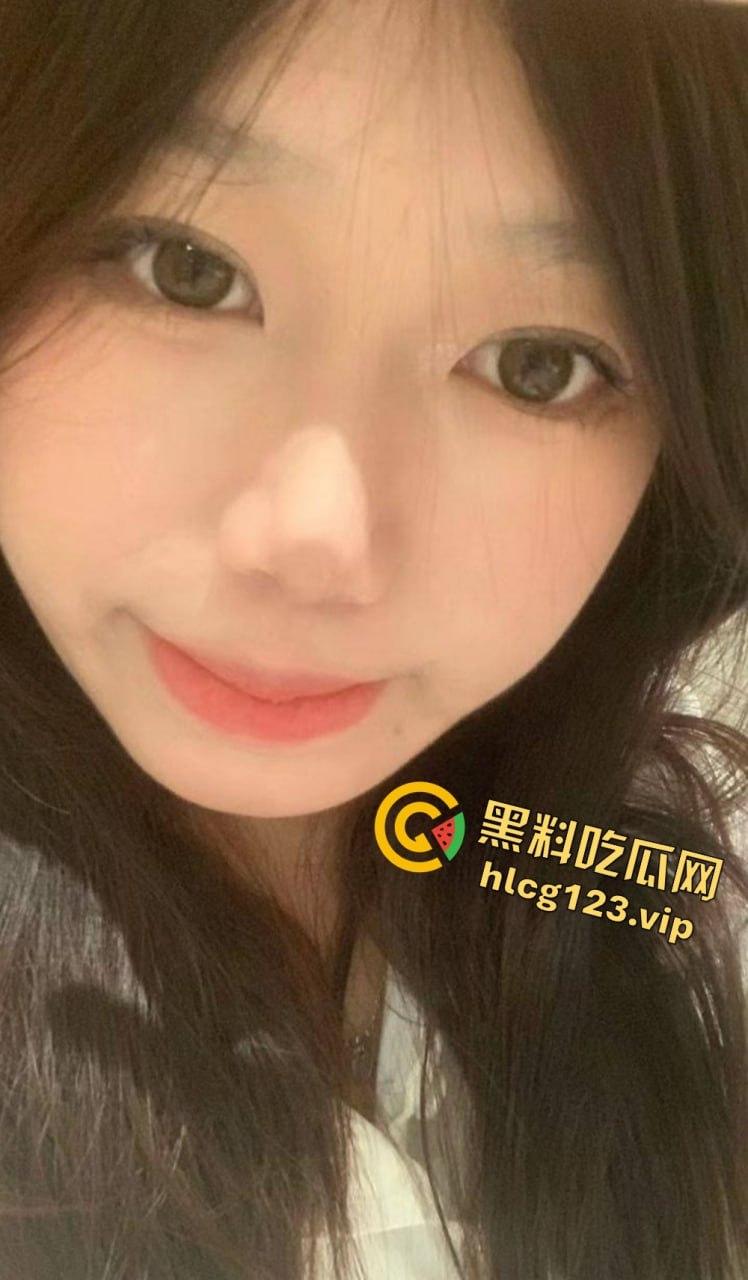 极品双马尾学生妹【欢欢】，甜美萝莉风格私下大反差！COS扮装直播裸舞让人把持不住！-29