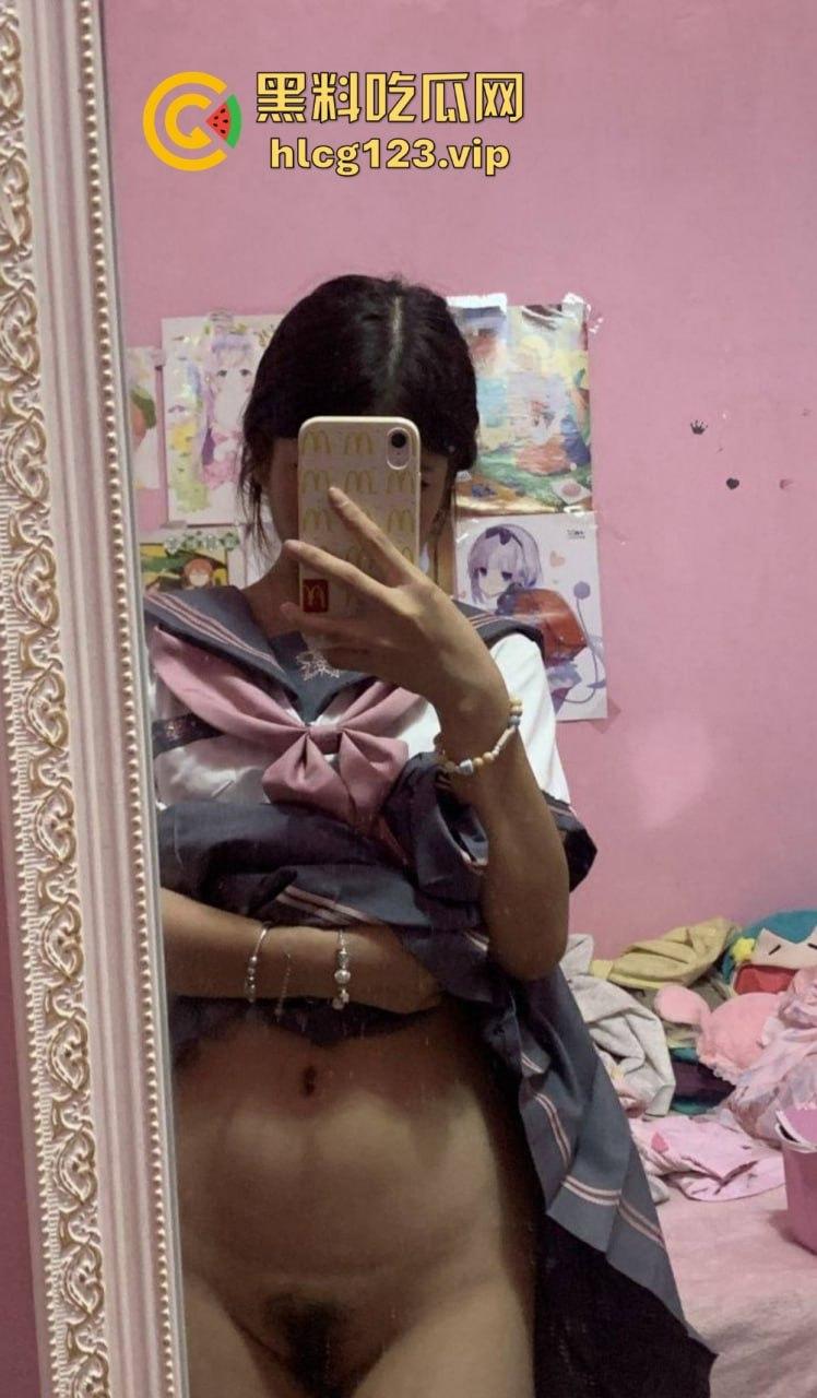 极品双马尾学生妹【欢欢】，甜美萝莉风格私下大反差！COS扮装直播裸舞让人把持不住！-55