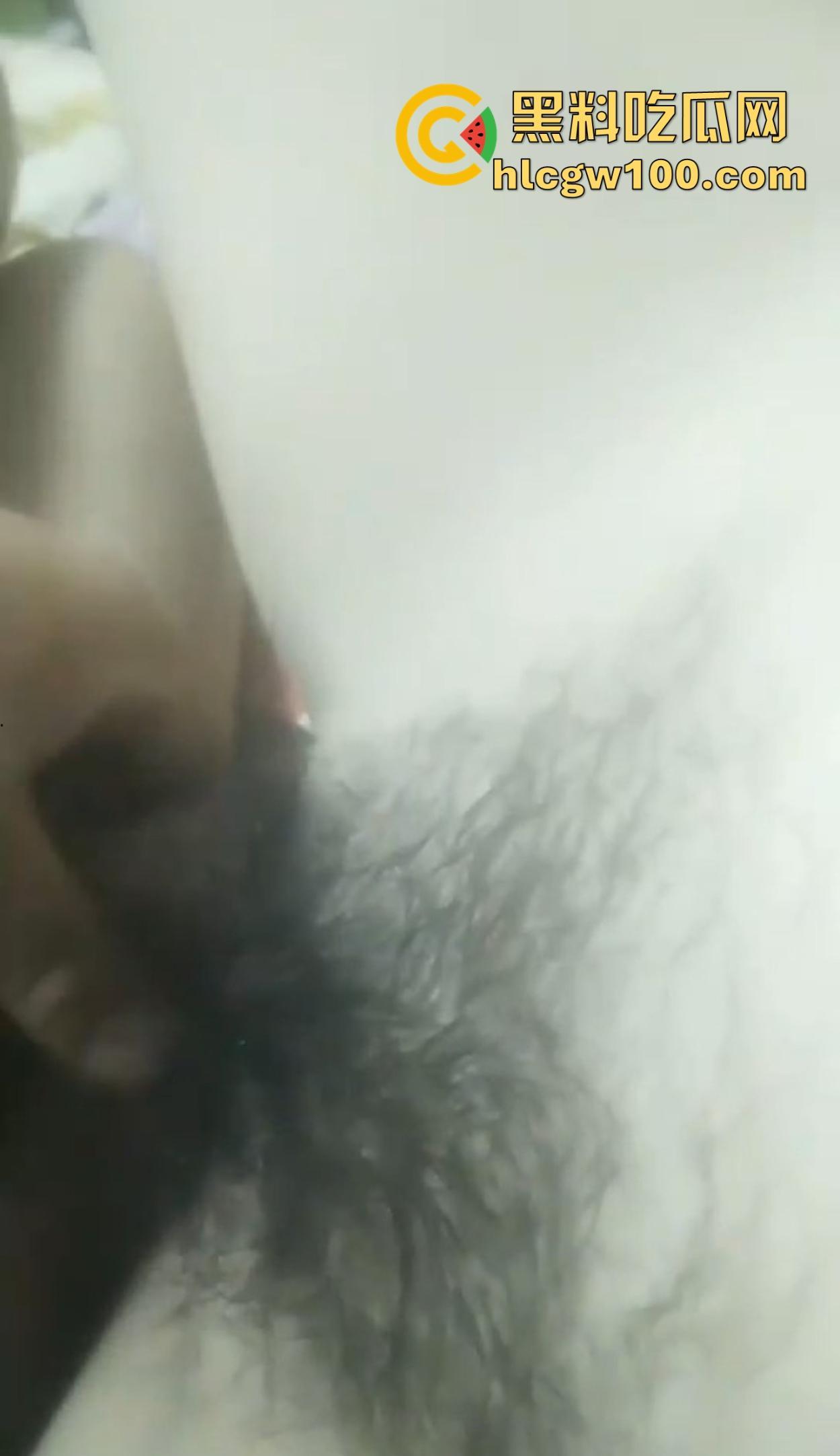 河北瓜友爆料前女友母狗本性，破处后解锁新世界，天天要操2次还背着出轨被操松了，舔逼都能感觉到刚被干过！-8