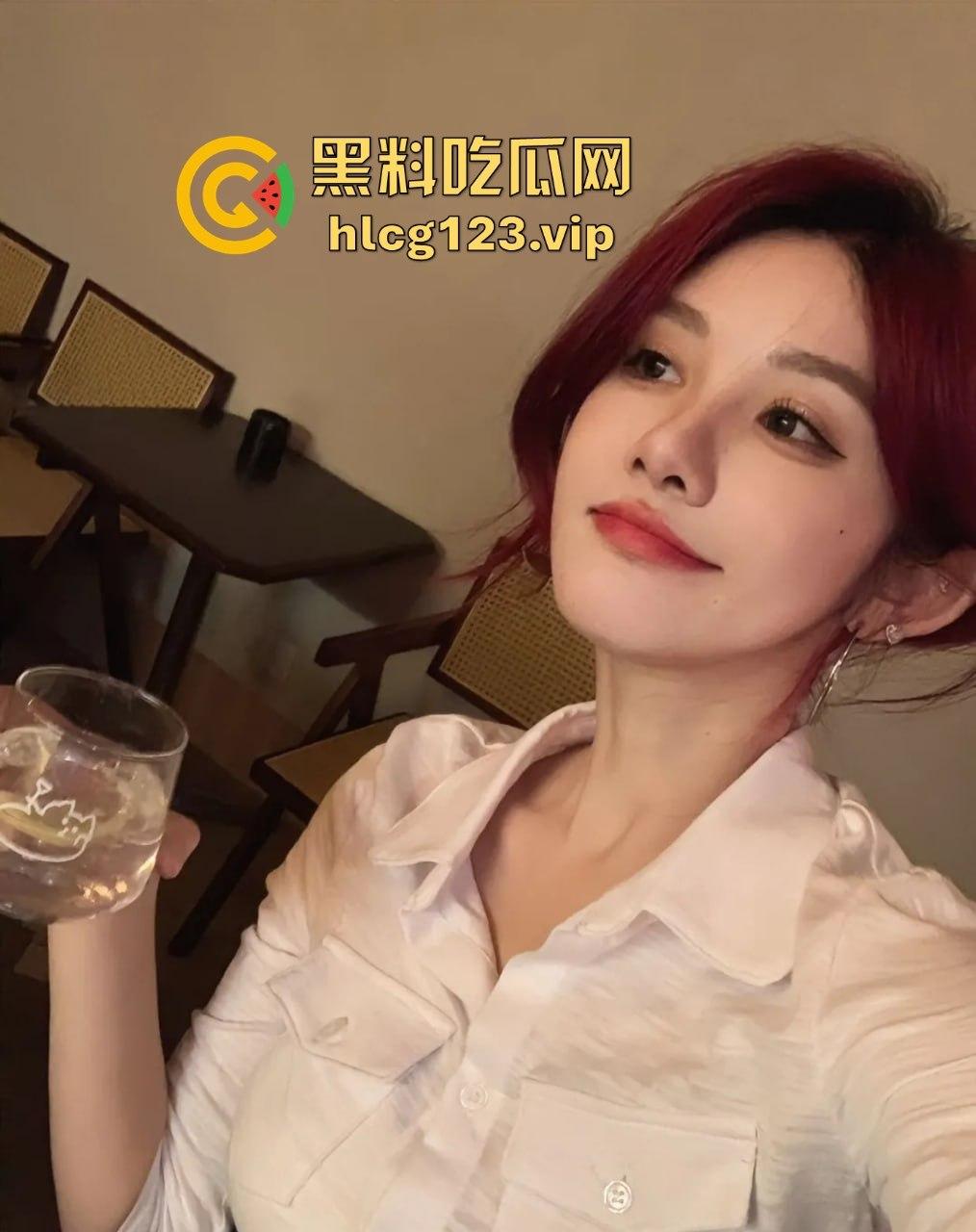 SNH48刘倩倩猛料曝光！三大女团成员互撕出轨，女同不雅视频流出，全是万里挑一的美女乱搞！-34