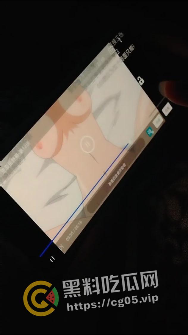 广西初中生宿舍全员老色鬼！集体看片打飞机  竟然还有人打飞机打睡着了  不愧是广西老表-6