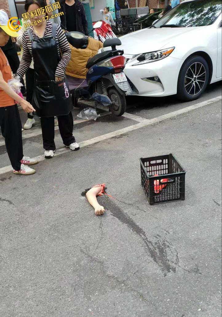 合肥橡树湾血案震魂！夫妻争吵变屠场：断臂惨剧后男子跳楼，爱恨情仇炸裂全网!-8