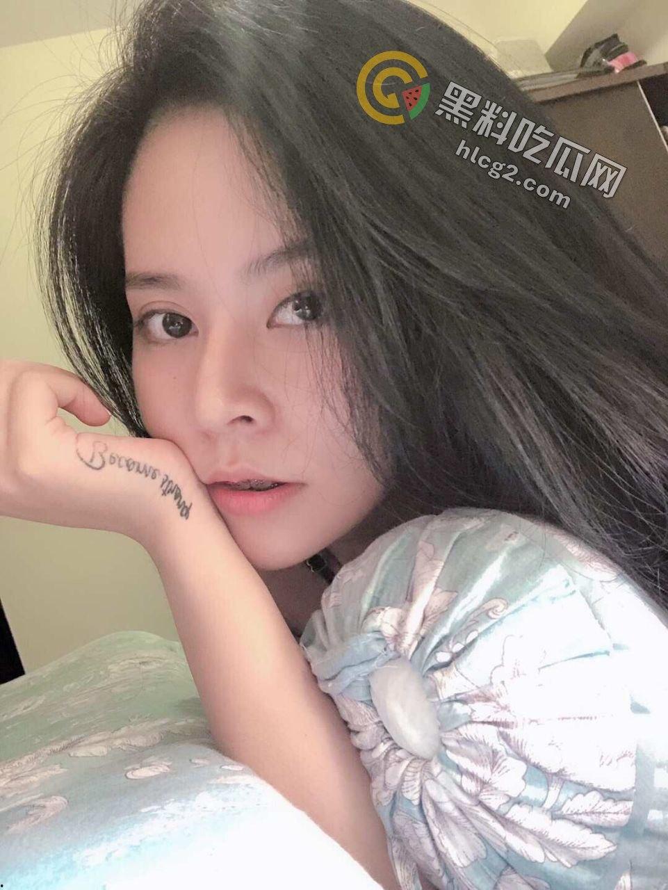 打脸总是这么快，云南白皙美女李安琪装清高背地里却给富二代当精盆-2