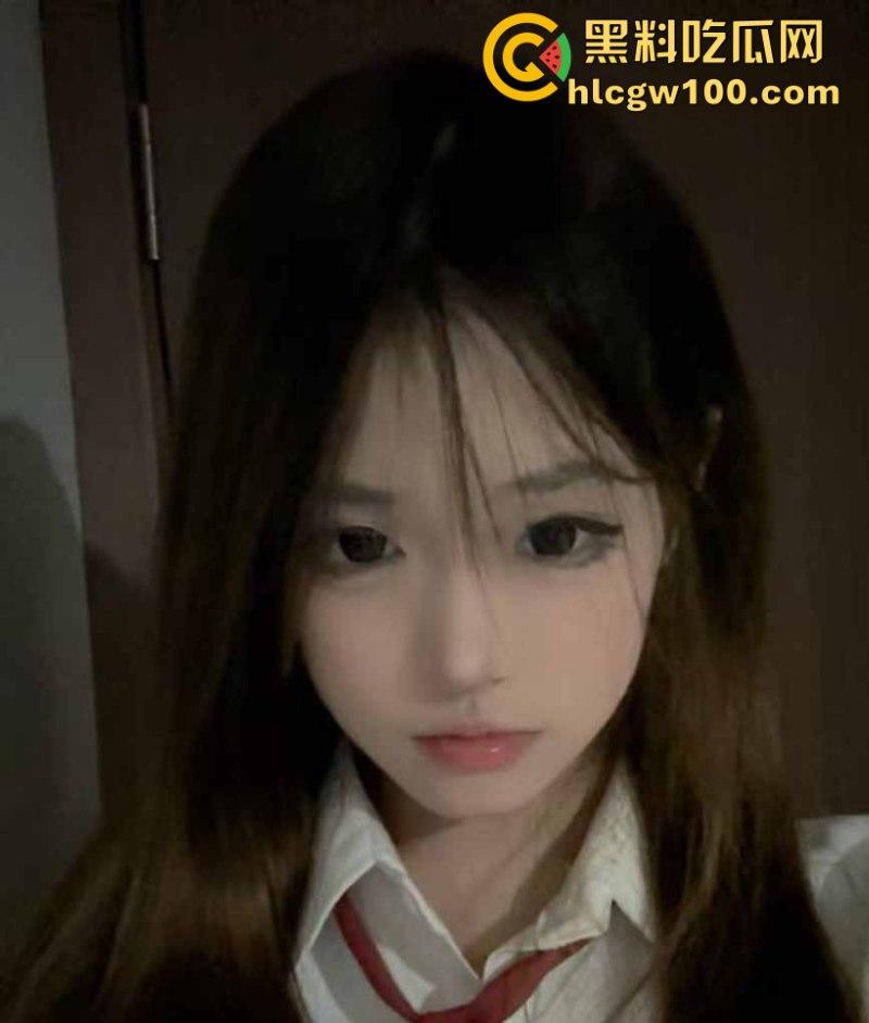 浙江理工大学20岁极品母狗【蔡静怡】调教视频流出 清纯女大背后竟是一条反差淫荡母狗-5