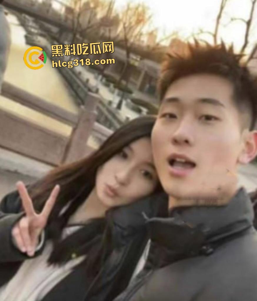 济南智博女班主任【陶鑫鑫】车震出轨学生被摸奶子操逼！男友冲进教室质问学生操我女朋友爽不爽？-1