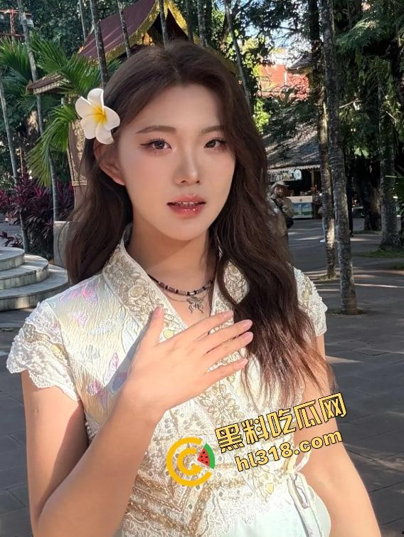 这不比红姐强百倍？抖音高颜女神『刘三好』站街卖身视频流出，极品身材竟然是男儿身，粉丝破大防！-8