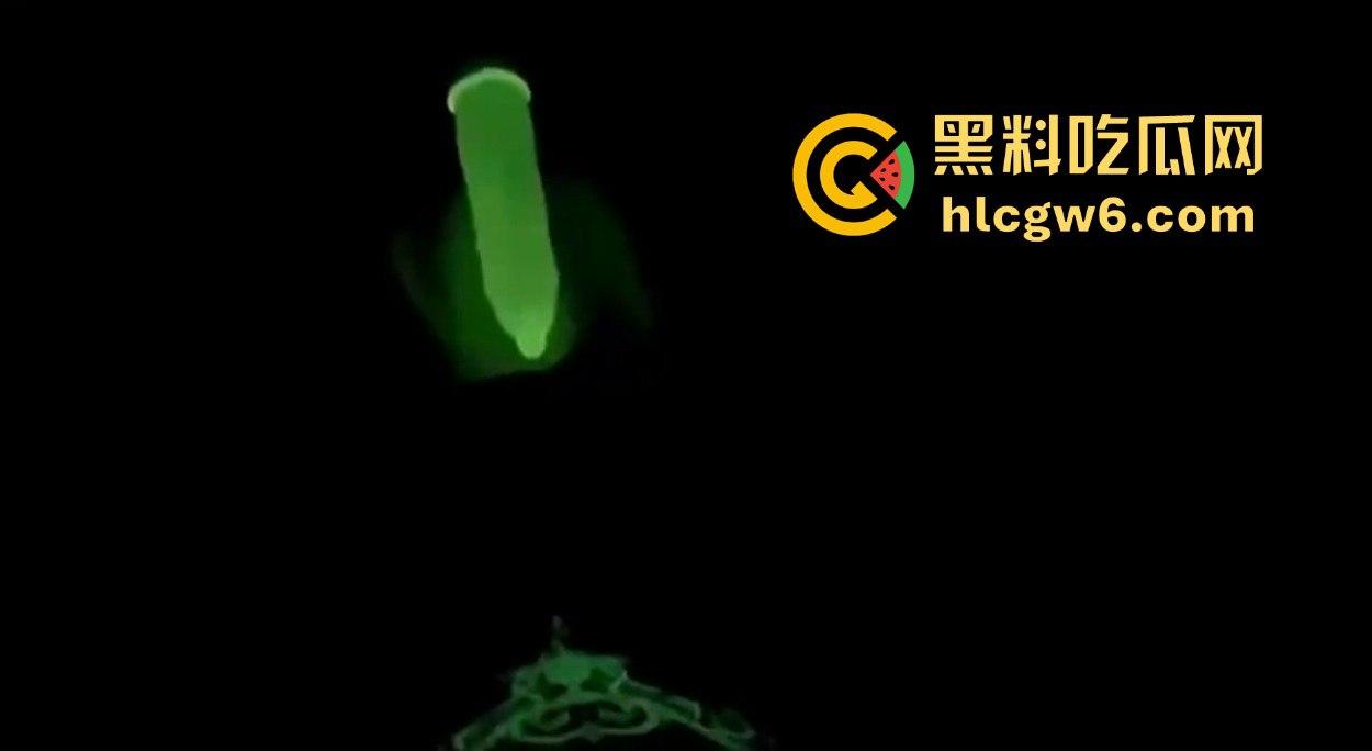 三亚狼友的高端玩法，1K一刺的高颜值外围，包夜20张，荧光套操完小姐回家，男友看见发光的逼直接开吵！-7