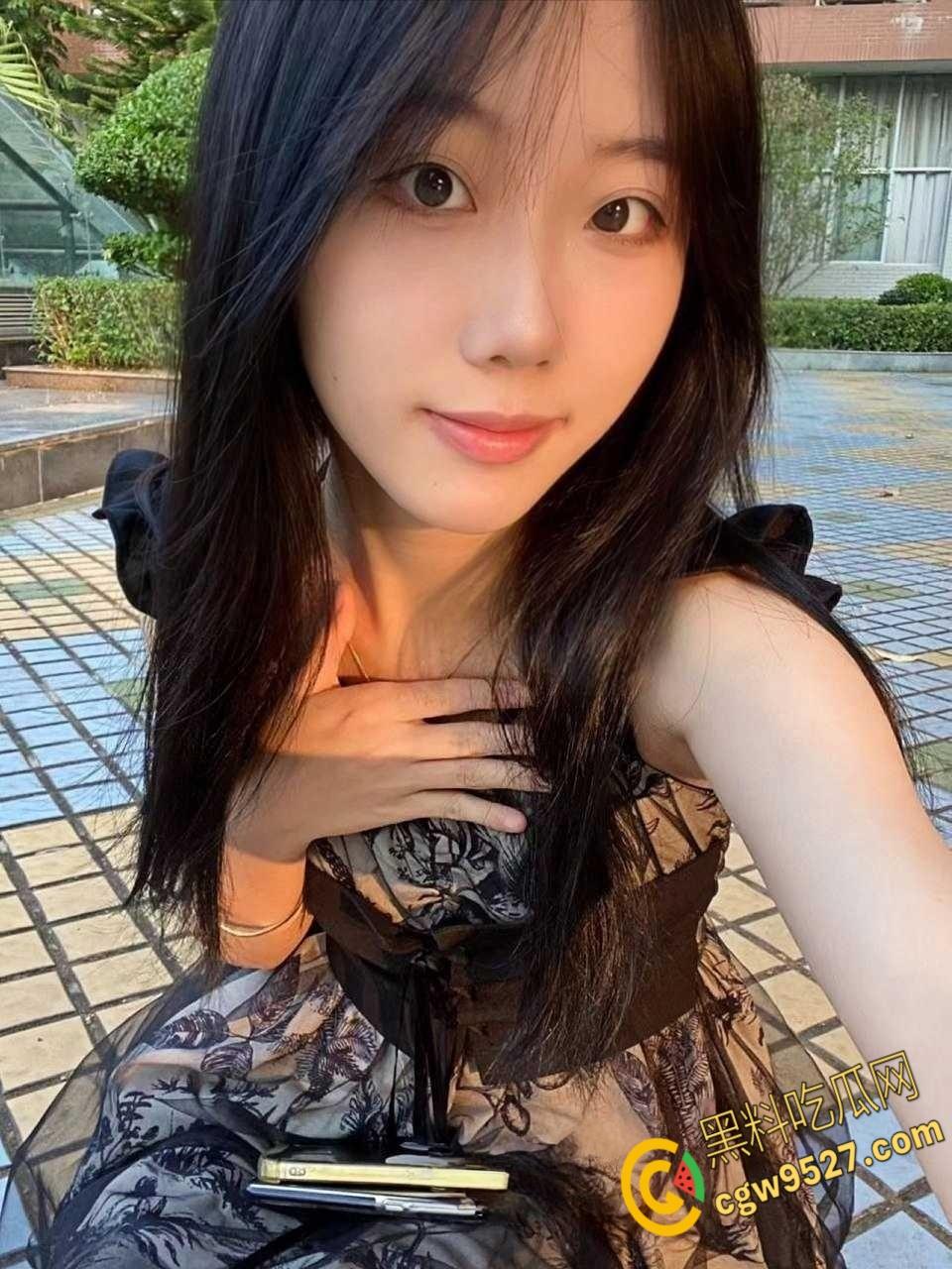 极品清纯嫩妹【郑念君】，顶级魅魔被男友疯狂后入，打桩爆操娇喘不止，小表情和娇喘声真带感！-1