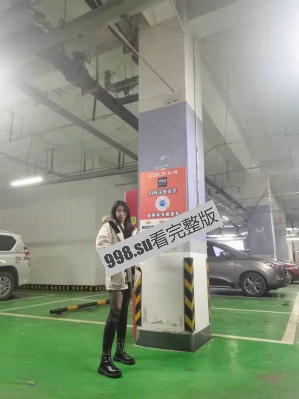 合肥邯郸华博教育中等专业学校张佳彤教室门加私下性爱完整版-9