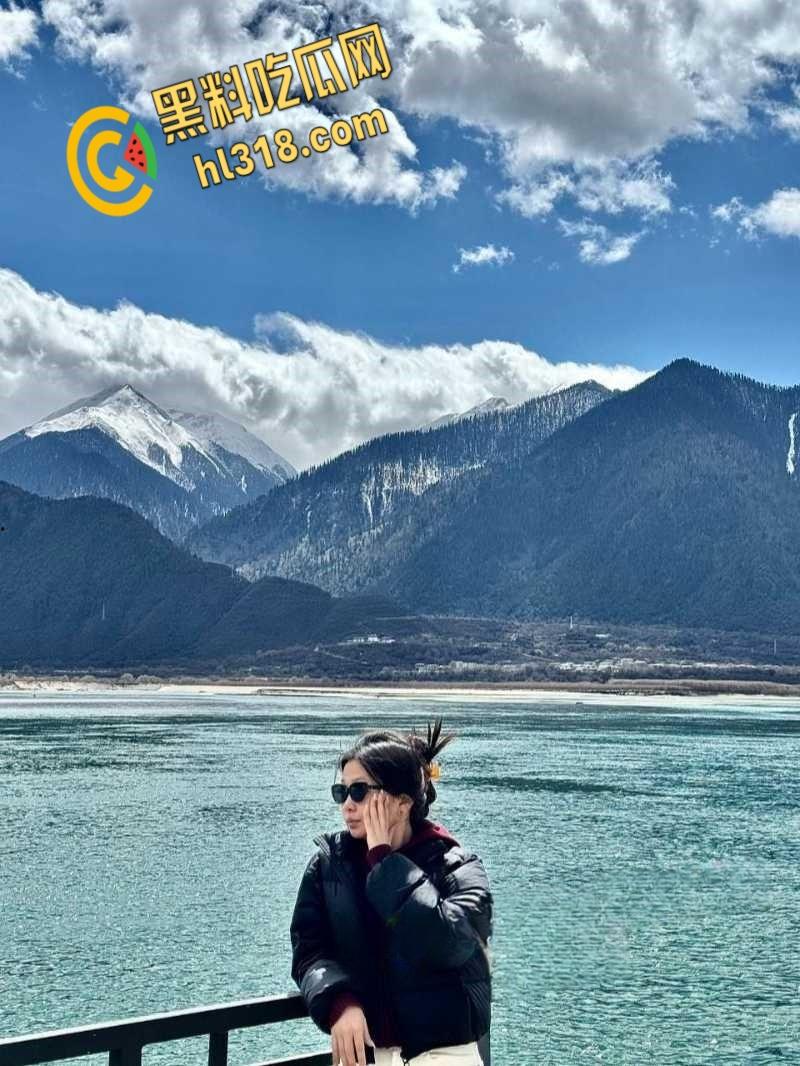 东北双鸭山母狗【赵盈盈】，面容文静可爱系女孩，竟喜欢大肚中年油腻大叔，含屌舔蛋口活一绝！-3