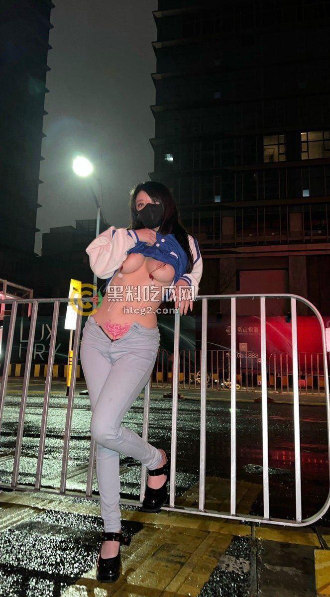 上海5000元外围体验：身材高颜值小白虎，服务令人满意-7